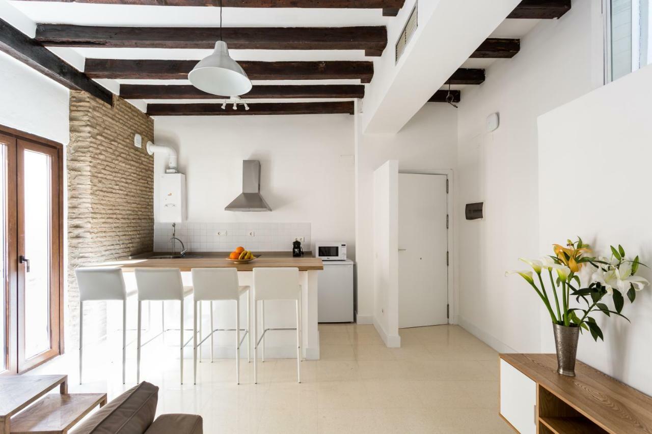 Almazen Apartamentos, Arrayan 23 Sevilla Exteriör bild