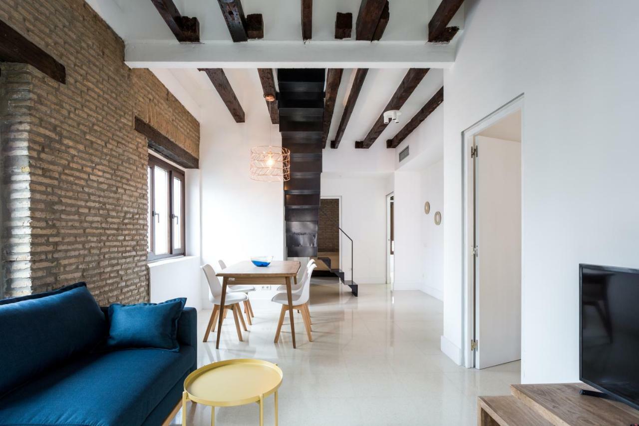 Almazen Apartamentos, Arrayan 23 Sevilla Exteriör bild