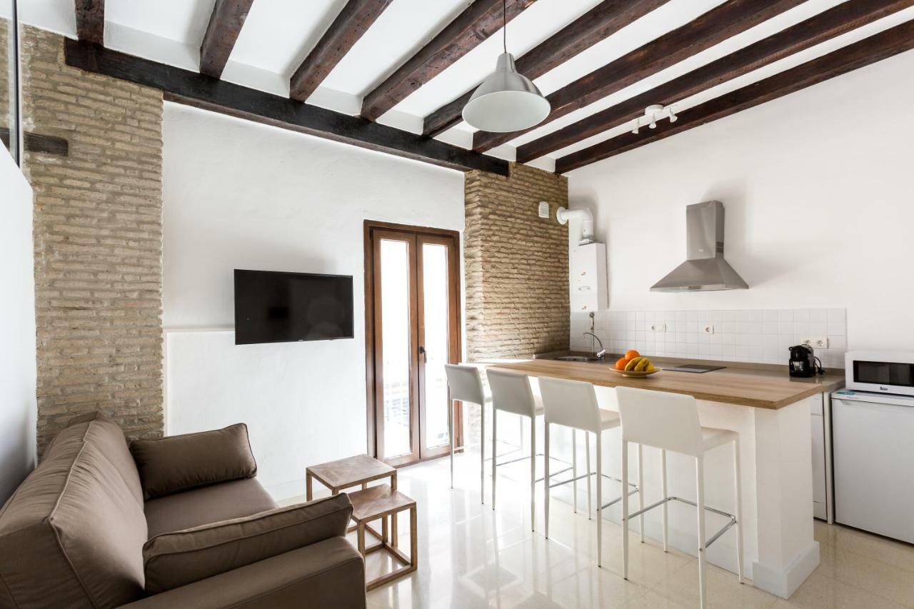 Almazen Apartamentos, Arrayan 23 Sevilla Exteriör bild