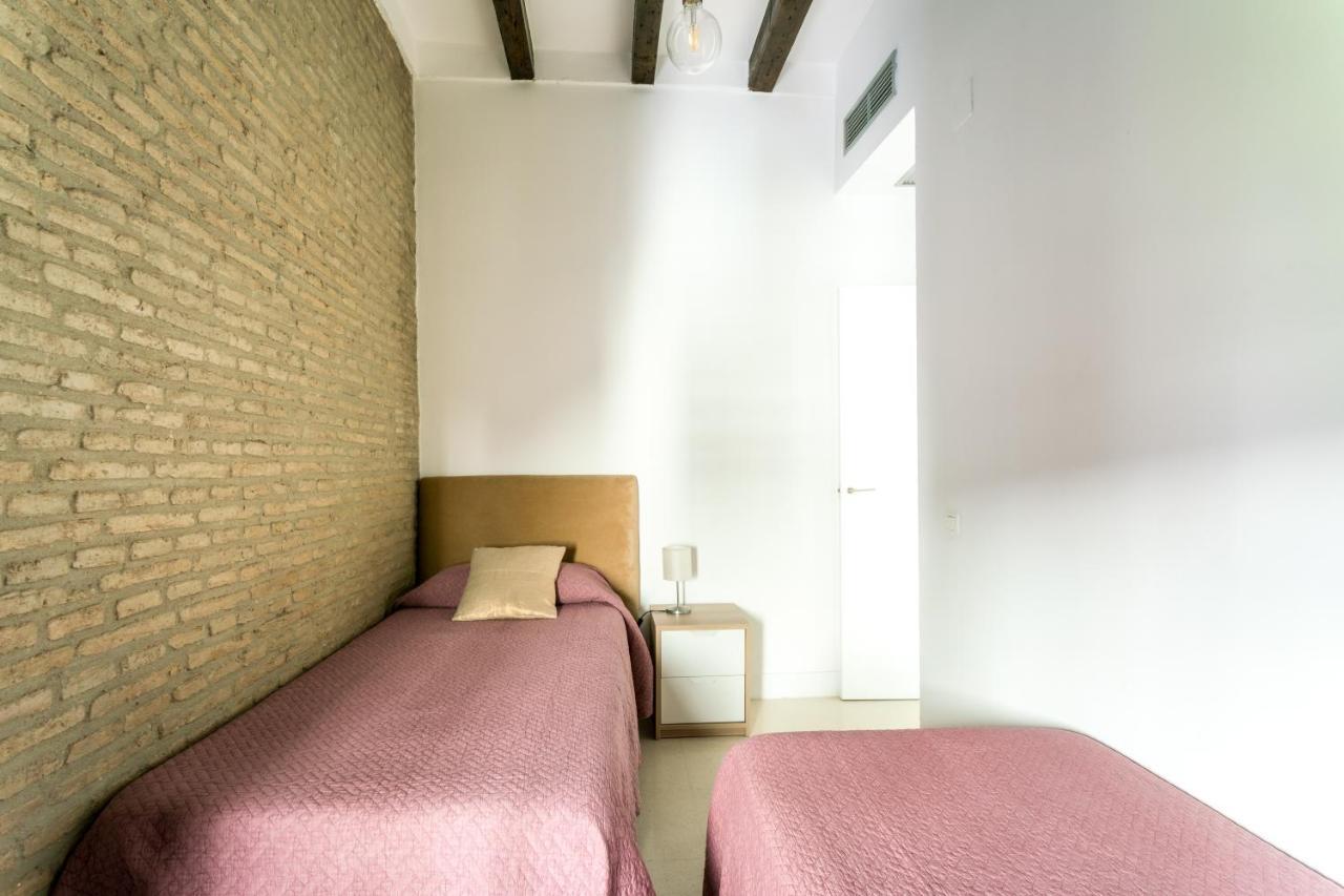 Almazen Apartamentos, Arrayan 23 Sevilla Exteriör bild