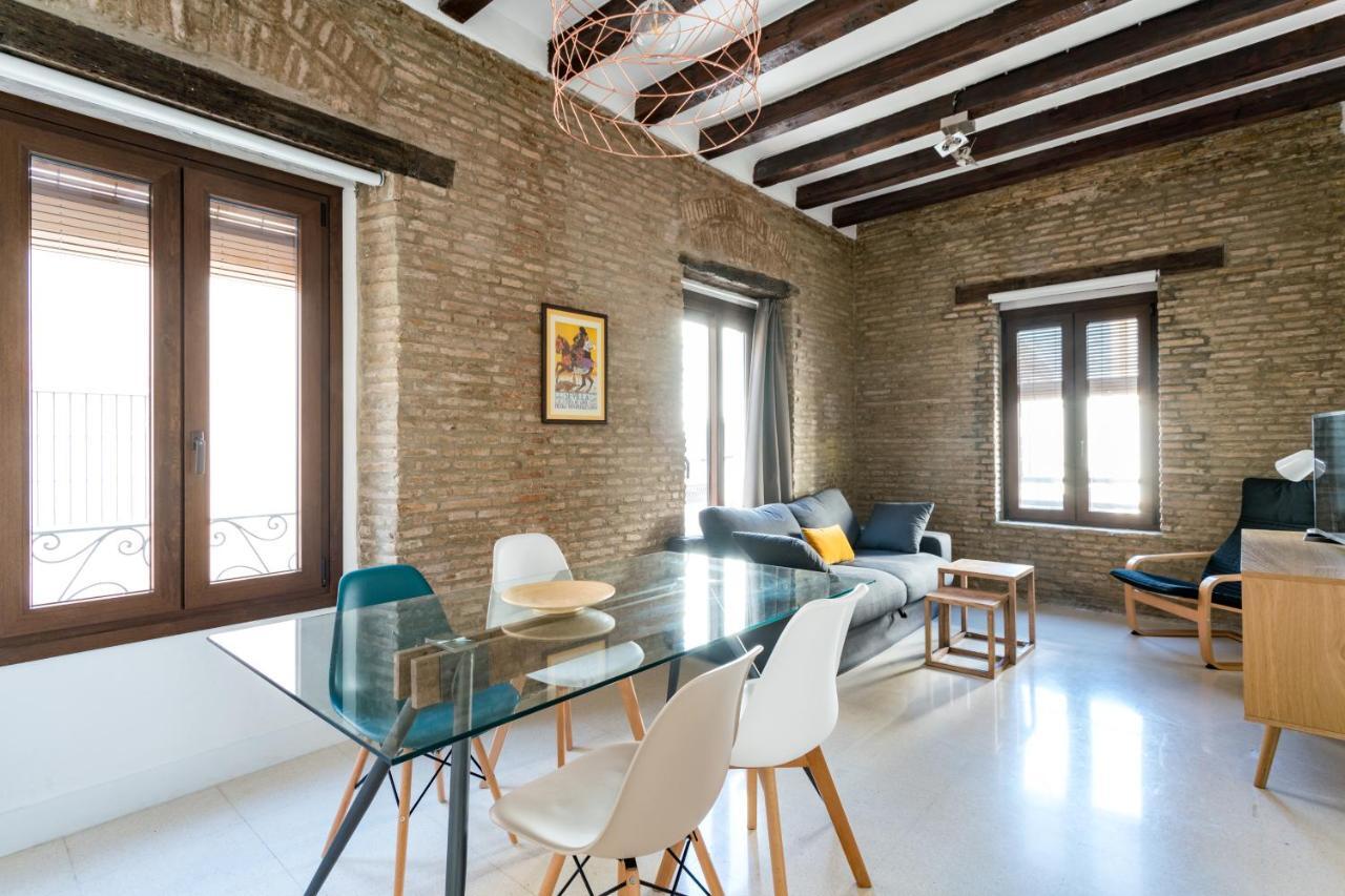 Almazen Apartamentos, Arrayan 23 Sevilla Exteriör bild